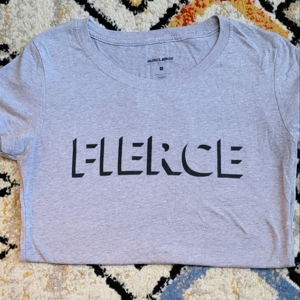 Womens lightweight FIERCE tee